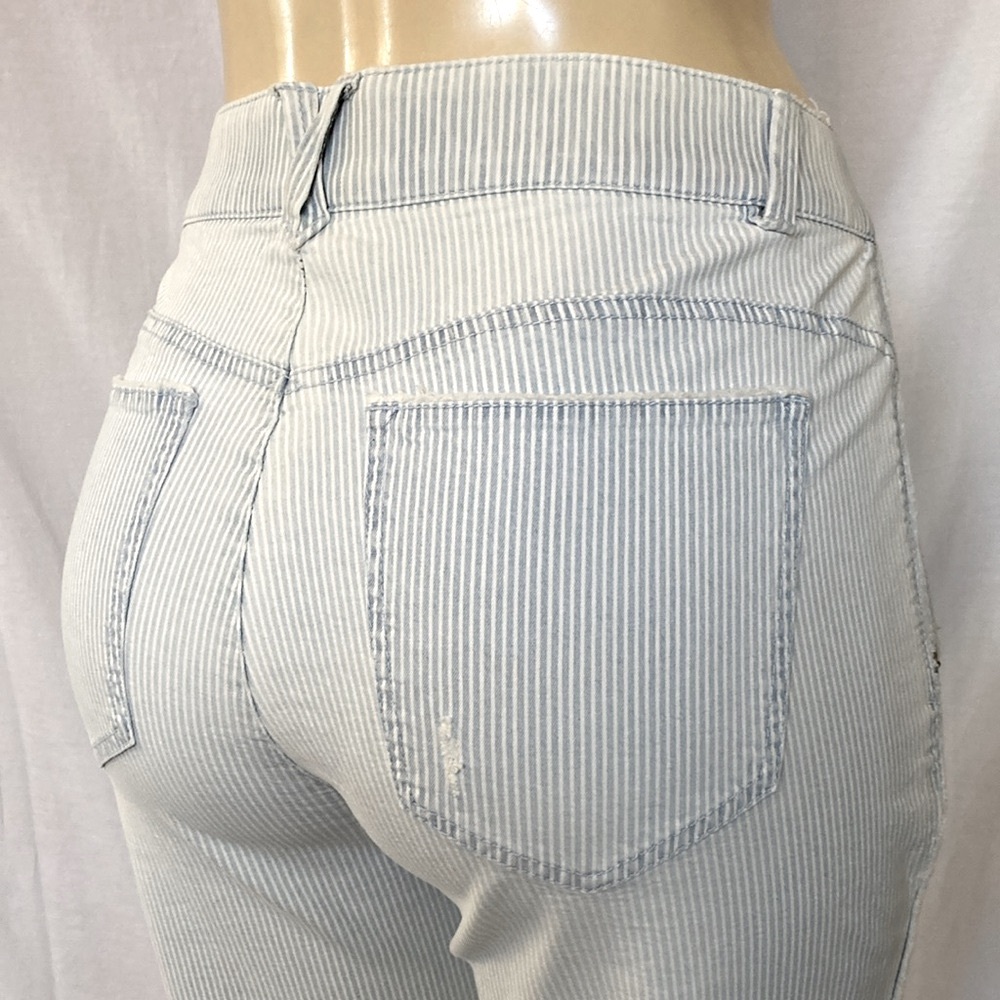 DEMOCRACY Jeans Women’s Tummy Control Size 6 DISTRESSED Skinny Striped NWOT